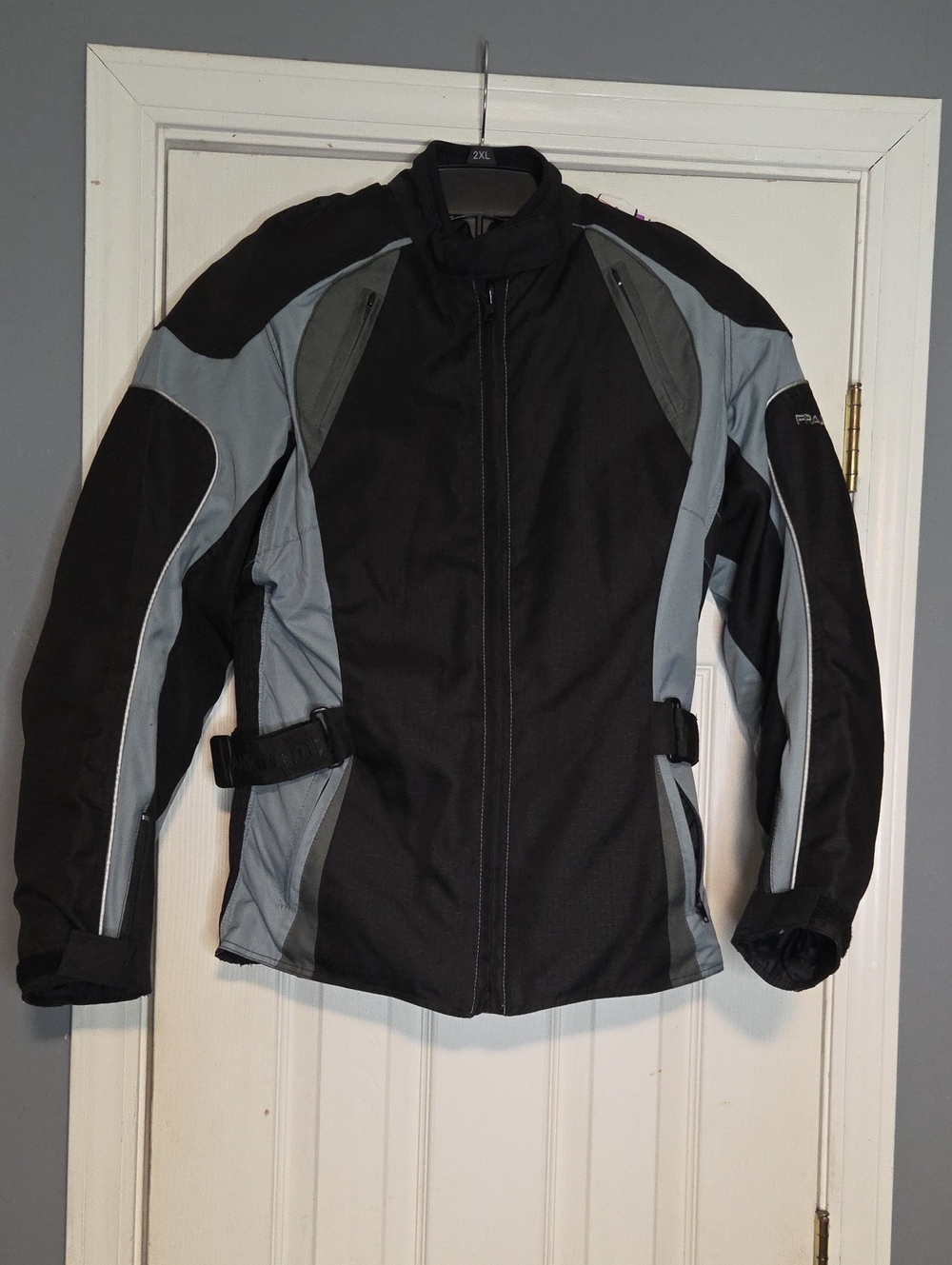 Frank Thomas Women's Black and Gray Performance Riding Jacket With Pads